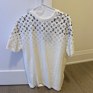 Louis Vuitton Monogram Short Sleeve Tee in White and Black